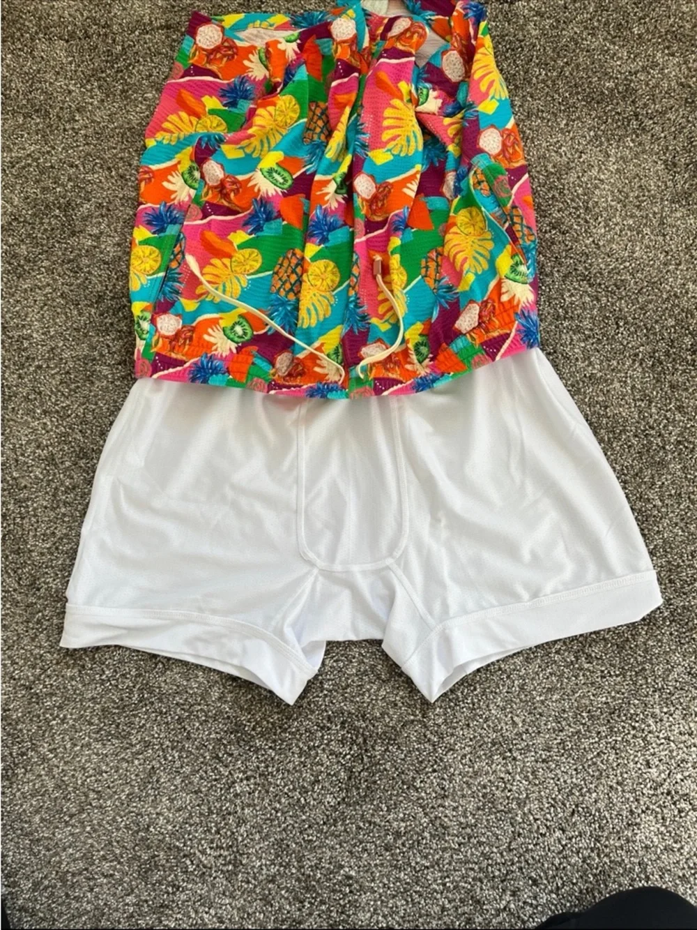 Blackbough Swim Men's Swim Trunks Tropical Fruit Print Size Large